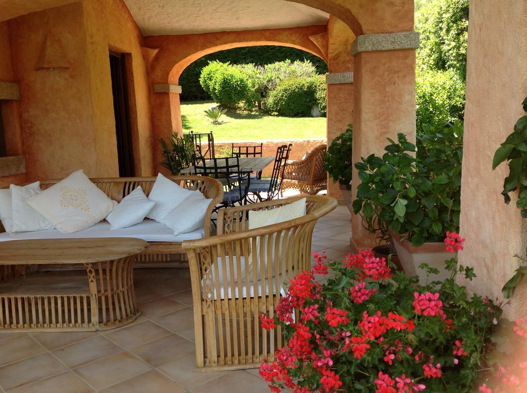 Villa Il Melograno Cannigione Luaran gambar