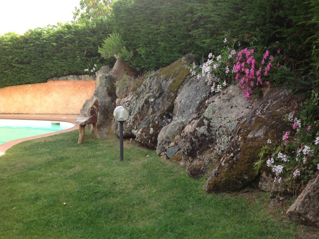 Villa Il Melograno Cannigione Luaran gambar