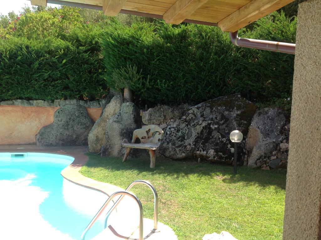 Villa Il Melograno Cannigione Luaran gambar