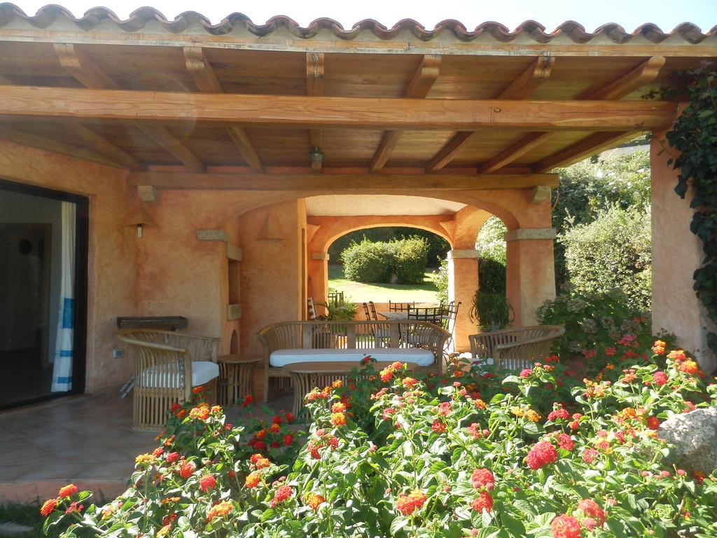 Villa Il Melograno Cannigione Luaran gambar