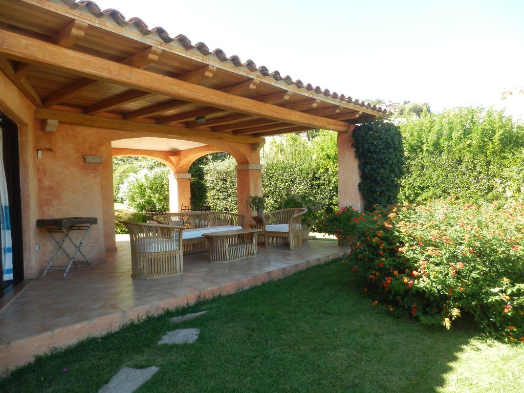 Villa Il Melograno Cannigione Luaran gambar