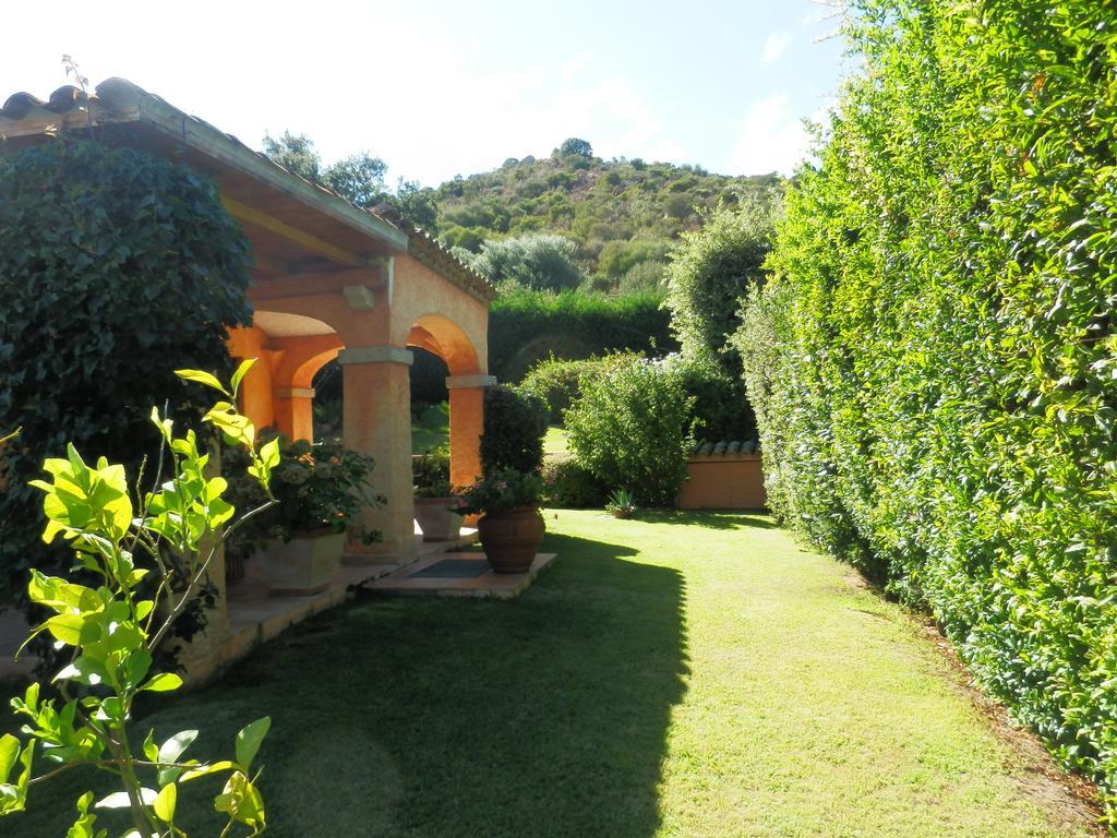 Villa Il Melograno Cannigione Luaran gambar