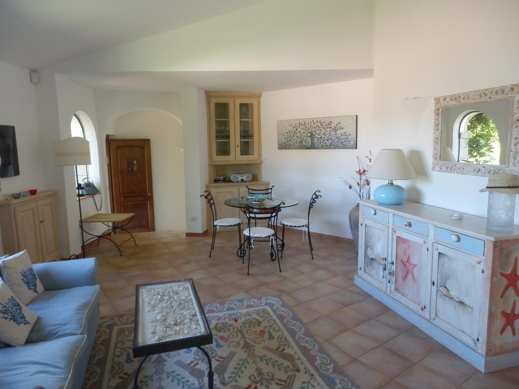Villa Il Melograno Cannigione Luaran gambar