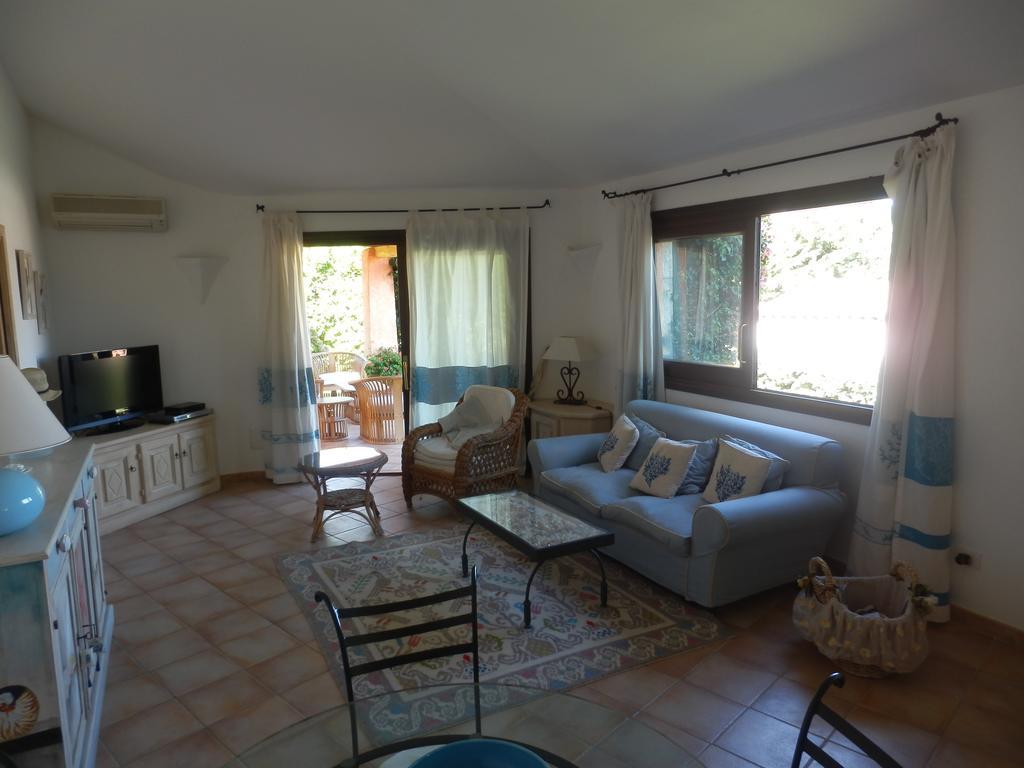 Villa Il Melograno Cannigione Luaran gambar
